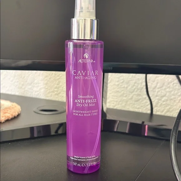 Alterna Caviar Anti-Aging Smoothing Anti-Frizz Dry Oil Mist - Picture 1 of 3
